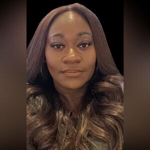 Meet your Posher, Latorya